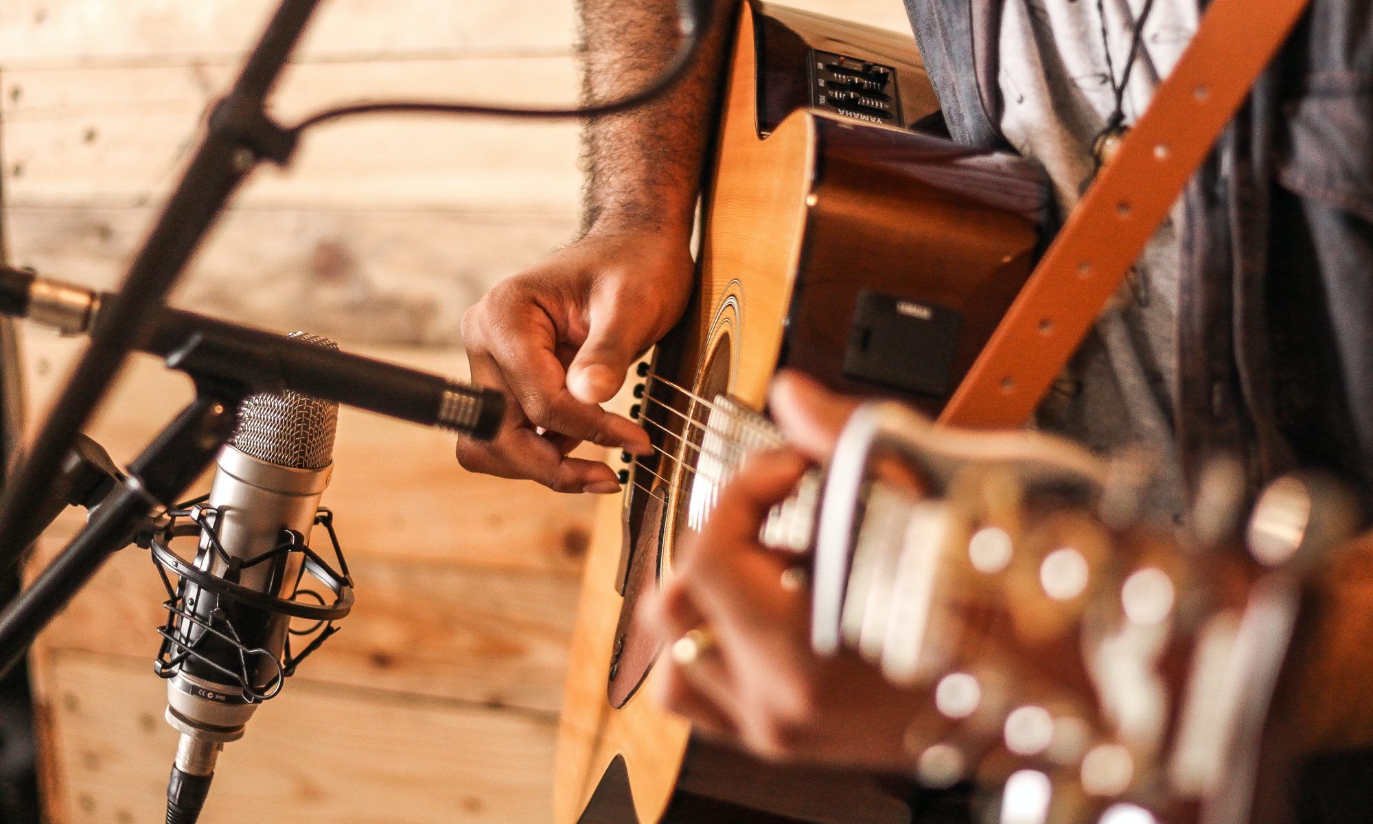 amplificador guitarra acustica